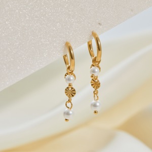 Boucles D'Oreilles Pendantes Pour Femmes Simple Series Daily Heart En Acier Inoxydable Étanche Couleur Or h5 Image3