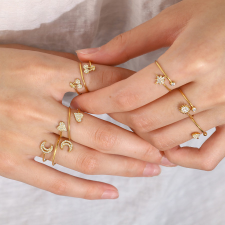 Bagues Pour Femmes En Acier Inoxydable Étanche, Couleur Or, En Forme De Soleil, D'Étoile Et De Lune, Ornées De Strass Et De Pierres Précieuses. 2