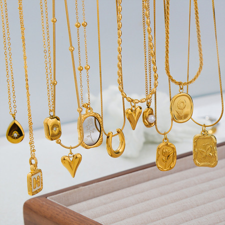Colliers pendentifs élégants pour femmes, en acier inoxydable doré, en forme de cœur rectangulaire et de fleur en goutte d'eau 2