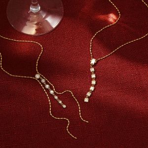 Colliers Pendentifs Pour Femmes, Luxueux Et Élégants, En Acier Inoxydable, Étanches, Couleur Or, Avec Zircon, En Forme De Y. h5 Image4