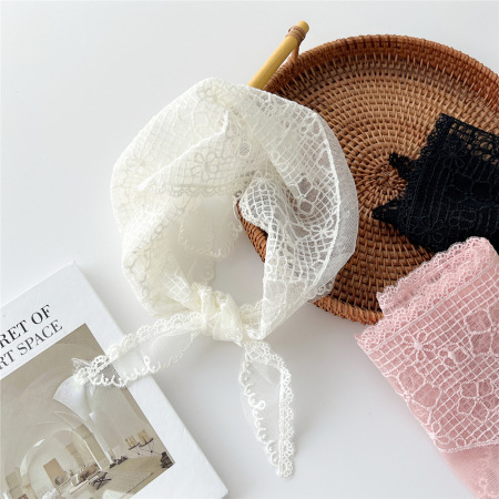 Bandana d'été romantique en dentelle pour femme