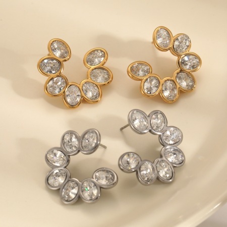 Boucles d'oreilles puces pour femmes Sweet Flower en acier inoxydable étanche couleur or avec strass