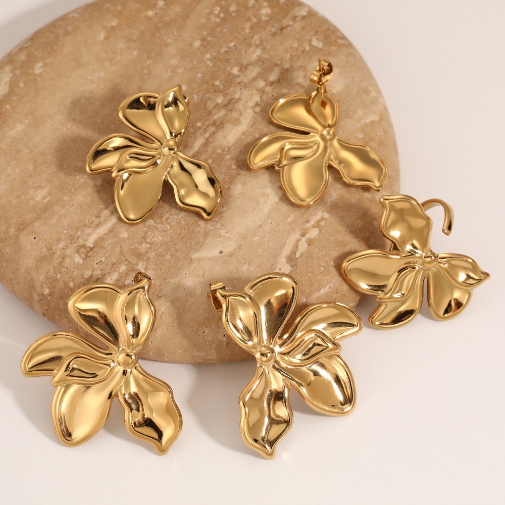 Boucles D'Oreilles Élégantes En Acier Inoxydable Imperméables À Motif Floral Pour Femmes Image2