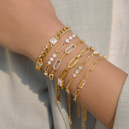 Bracelet chaîne simple en acier inoxydable étanche couleur or avec zircon pour femme 2