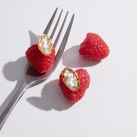 Boucles d'oreilles puces pour femmes, forme elliptique simple, en acier inoxydable, couleur or, imperméables, avec zircon.