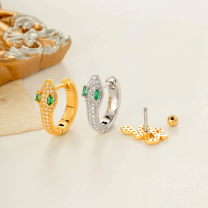 Boucles D'Oreilles Piercing Femme, Motif Serpent Simple, Couleur Cuivre Doré Et Zircon. h5 Image3