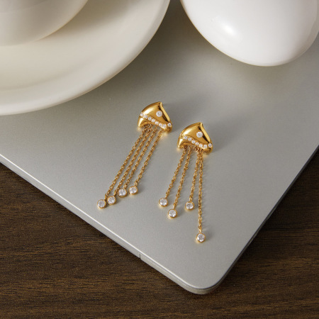 Boucles d'oreilles pendantes pour femme, motif poisson à pompon, en acier inoxydable, étanches, couleur or et zircon. 2
