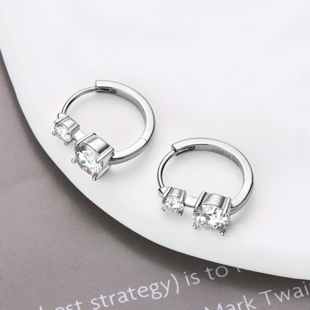 Boucles d'oreilles pour femme en moissanite S925 couleur or, style rétro simple et luxueux 2
