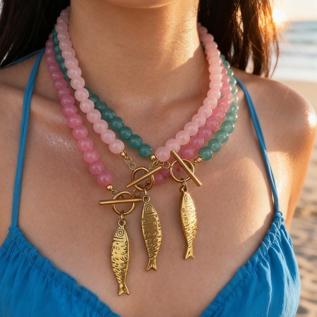 Colliers de perles pour femmes avec pendentif poisson en acier inoxydable et perles de verre de vacances