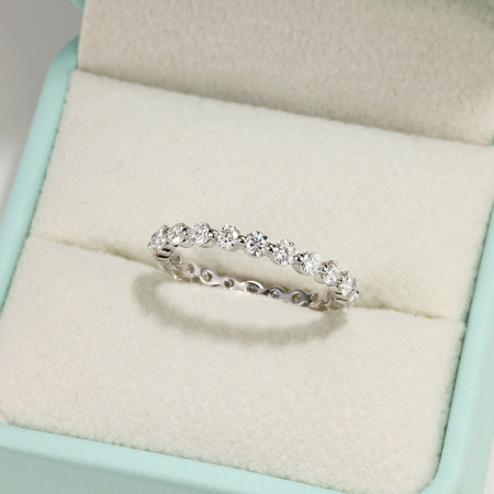 Bagues pour femmes en moissanite plaquée platine S925, élégantes et unies, de la collection classique 2