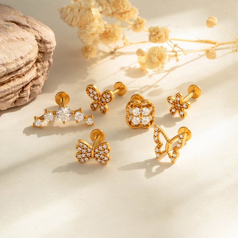 Boucles D'Oreilles Piercing Femme En Acier Inoxydable Étanche, Ornées D'Un Nœud Papillon Et De Zircon Doré, Avec Motif Floral Simple. h5Image4