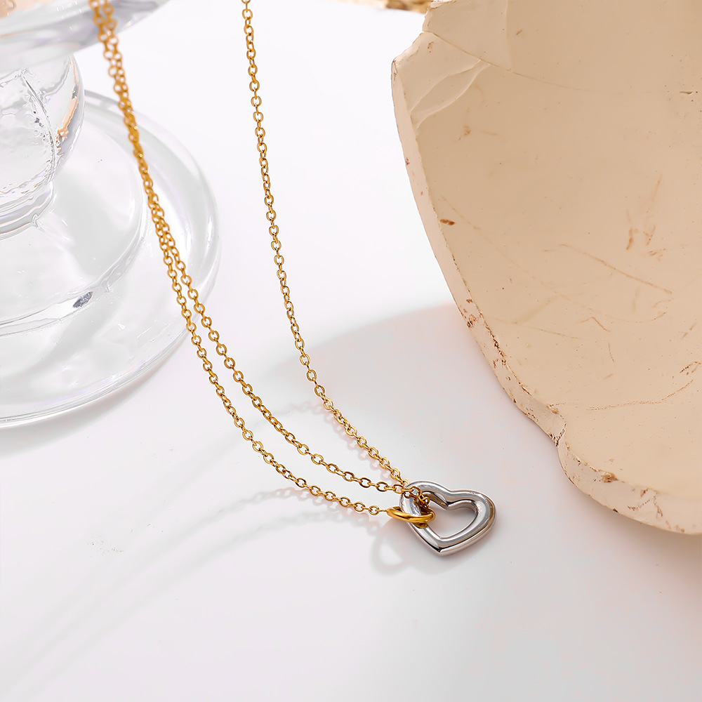 Colliers Pendentifs Pour Femmes Simple Series Daily Heart En Acier Inoxydable Étanche Couleur Or h5Image3