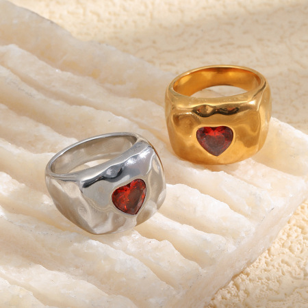Bagues de luxe rétro en forme de cœur, en acier inoxydable étanche, couleur or, serties de zircon.