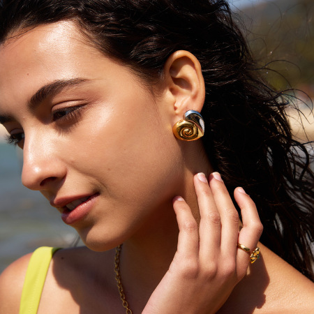 Ensembles De Colliers Pour Femmes En Acier Inoxydable Imperméable, Couleur Or Et Argent, Avec Motif Cœur Simple 2