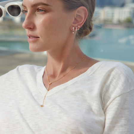 Boucles d'oreilles simples rondes en acier inoxydable étanche couleur or avec zircon pour femmes 2