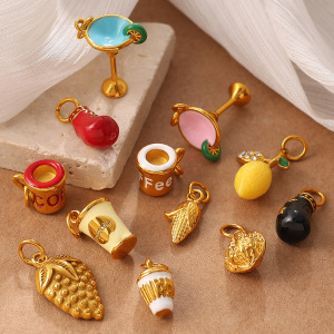 Pendentifs Pour Femmes, Style Diy, En Acier Inoxydable, Couleur Or, Avec Découpe De Fraise Et Motif Fruit. h5 Image3