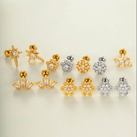 Boucles d'oreilles piercing pour femme, motif floral simple, couleur cuivre doré et zircon.