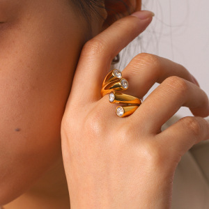 Bagues Pour Femmes En Acier Inoxydable De Forme Irrégulière, Étanches, Couleur Or, Serties De Zircon. h5 Image5
