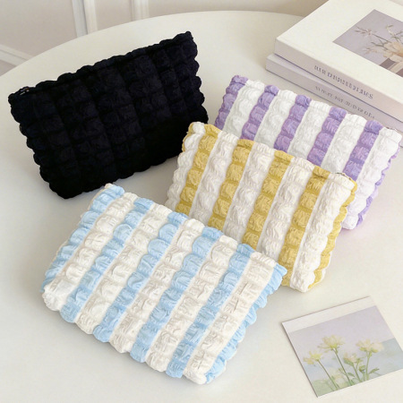 Trousse de maquillage pour femme en toile à rayures multicolores de la collection Simple Series Daily Stripe