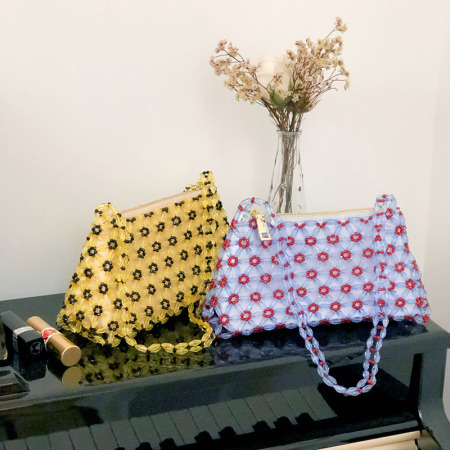 Pochette de bras pour femme ornée de perles style années 2000, perles florales multicolores et perles artificielles.