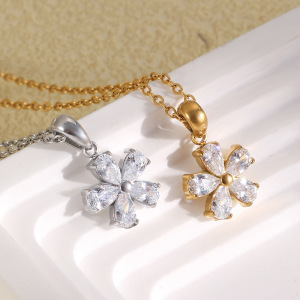 Colliers Pendentifs Pour Femmes En Acier Inoxydable Doré Avec Zircon Et Fleur Douce h5 Image3