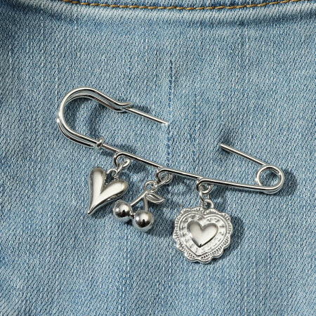Broches simples en alliage en forme de cœur