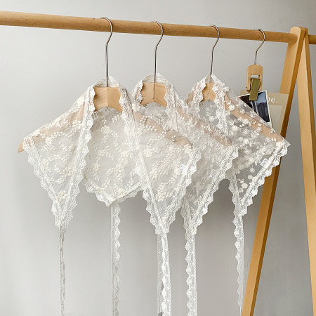 Écharpes d'été pour femmes en dentelle ajourée à motif floral 2
