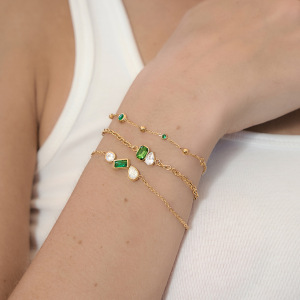 Bracelets À Breloques Rectangulaires Simples En Acier Inoxydable, Étanches, Couleur Or Et Zircon Pour Femmes h5 Image2