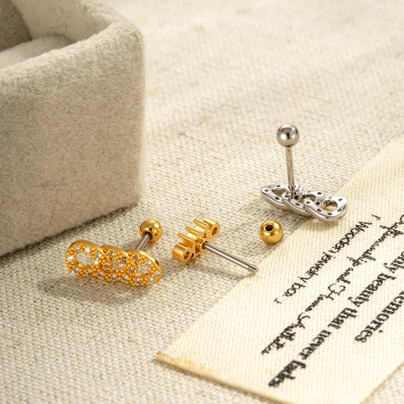 Boucles D'Oreilles Piercing Femme Simple Series Triangle Lune Cuivre Or Zircon Image3