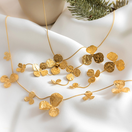 Ensembles de colliers pour femmes en acier inoxydable doré, imperméables, de la collection Romantique, ornés de fleurs 2
