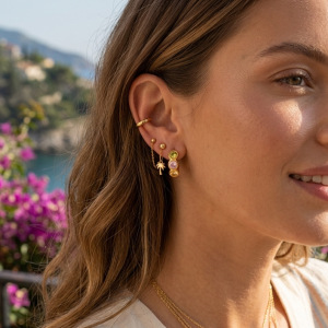 Boucles D'Oreilles Créoles Simples En Acier Inoxydable, Étanches, Couleur Or, Avec Zircon. h5 Image5