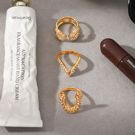 Bagues pour femmes en acier inoxydable, forme simple et irrégulière, couleur or, étanches, avec zircon.