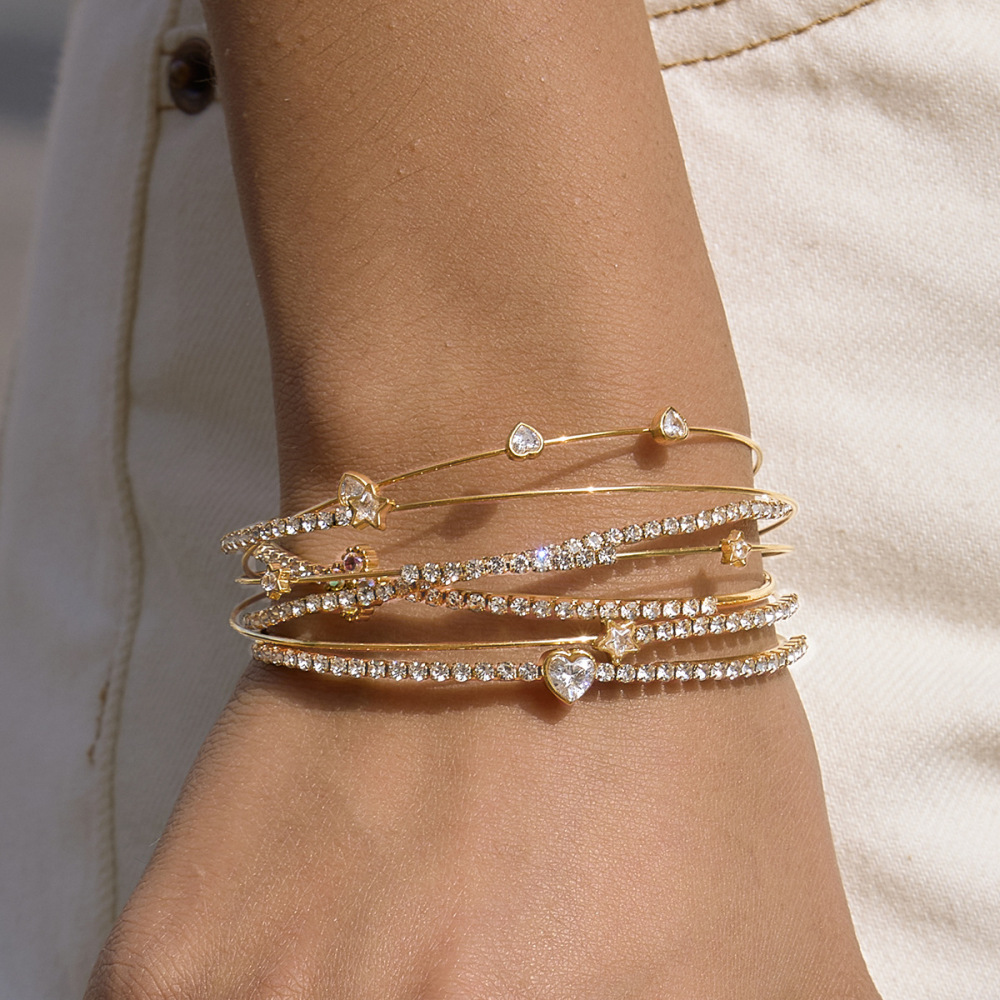 Bracelet Manchette Femme En Acier Inoxydable, Orné D'Un Zircon Doré, Orné D'Une Fleur En Forme De Cœur. h5Image4