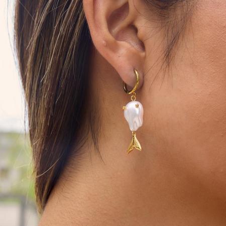 Boucles d'oreilles pendantes pour femme, style océanique, en acier inoxydable, forme de poisson, couleur or, imperméables, avec perles
