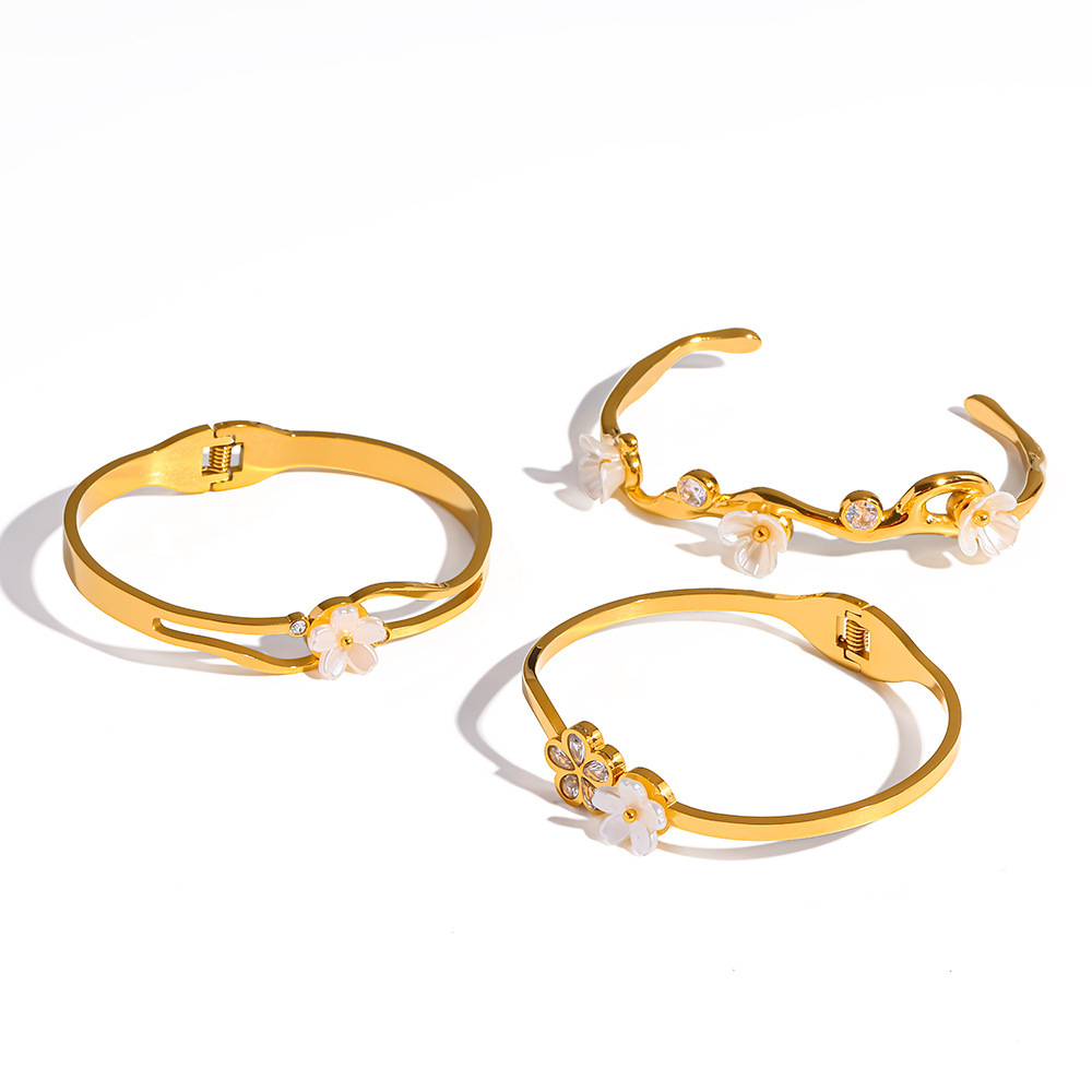 Bracelets Pour Femmes En Acier Inoxydable Imperméable, Couleur Or, Ornés De Strass Et De Perles Artificielles. Image5