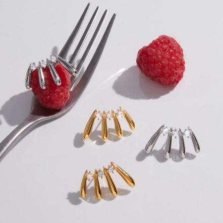Boucles d'oreilles puces pour femmes en acier inoxydable étanche, couleur or, avec zircon.