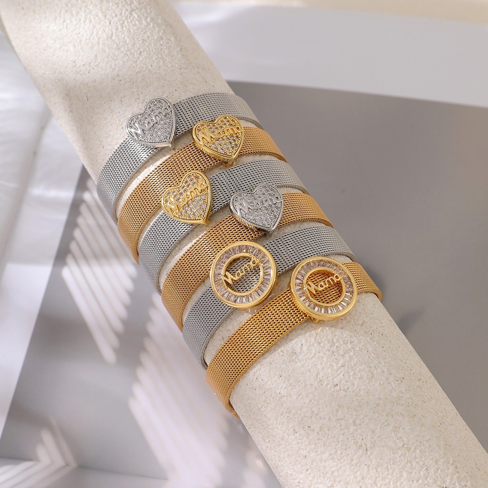 Bracelet Chaîne Femme Simple Series Retro Avec Lettre Cœur Et Cercle En Acier Titane Couleur Or Et Zircon Image3