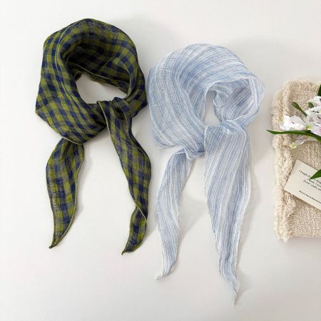 Écharpes d'été décontractées en lin à carreaux pour femmes de la collection Simple Series