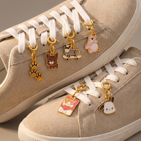 Pendentifs pour femmes Simple Series Daily Cut Animal en acier inoxydable étanche couleur or