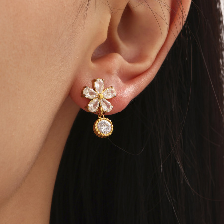 Boucles d'oreilles pendantes pour femme Sweet Flower en acier inoxydable étanche couleur or avec zircon 2