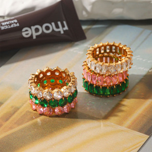 Bagues De Luxe Rondes Et Rectangulaires En Acier Inoxydable Étanche Couleur Or Avec Zircon Pour Femmes h5 Image3
