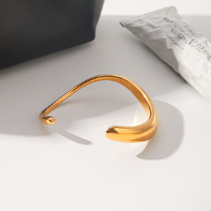 Bracelets Manchettes Pour Femmes En Acier Inoxydable Doré, Lignes Unies Et Étanches h5 Image3