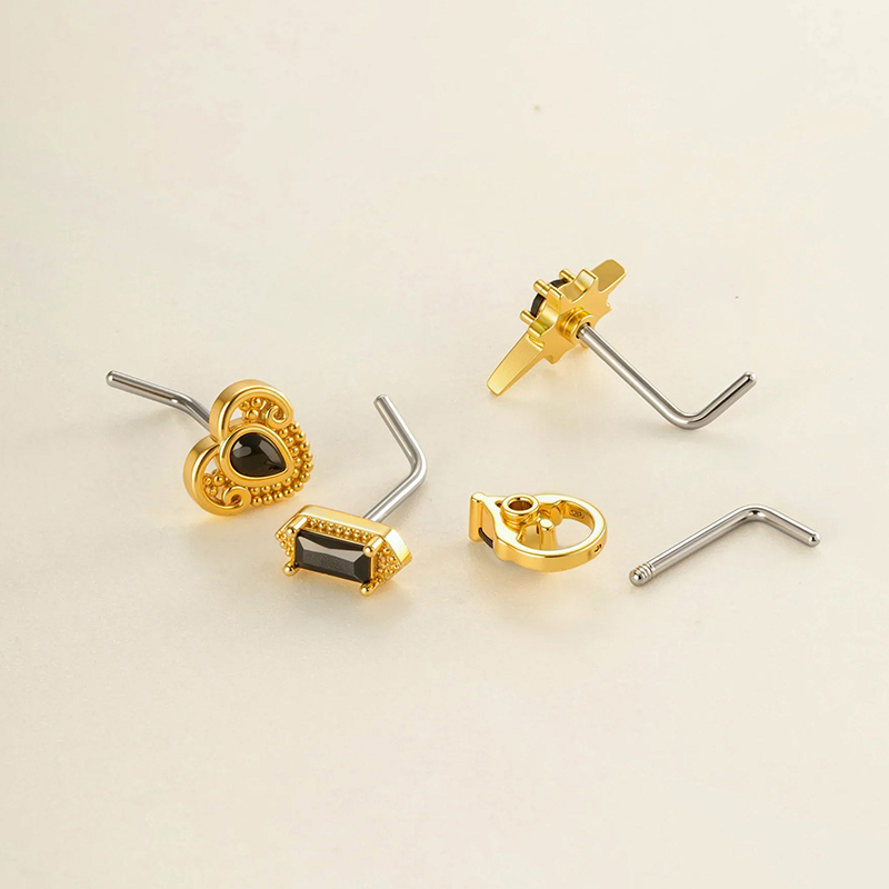 Piercing De Nez Pour Femme, Motif Cœur Simple, Couleur Cuivre Doré Et Zircon. Image3