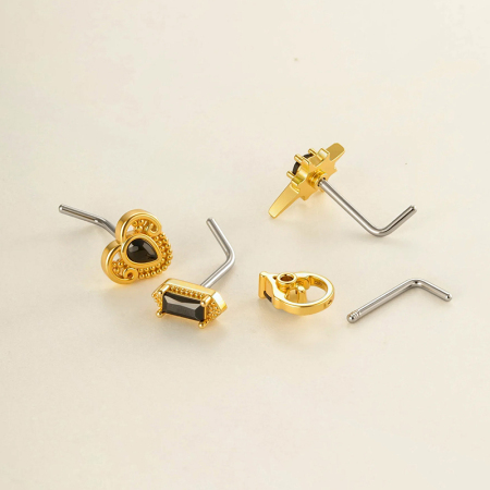 Piercing de nez pour femme, motif cœur simple, couleur cuivre doré et zircon. 2