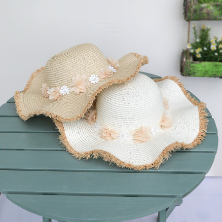 Chapeaux de paille en raphia uni à motif floral romantique pour femmes, collection vacances