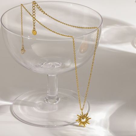 Colliers pendentifs pour femmes en acier inoxydable, couleur or, avec strass et étoile simple 2