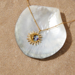 Colliers Pendentifs Rétro Soleil Et Lune En Acier Inoxydable, Couleur Or, Avec Strass Et Coquillage h5 Image2