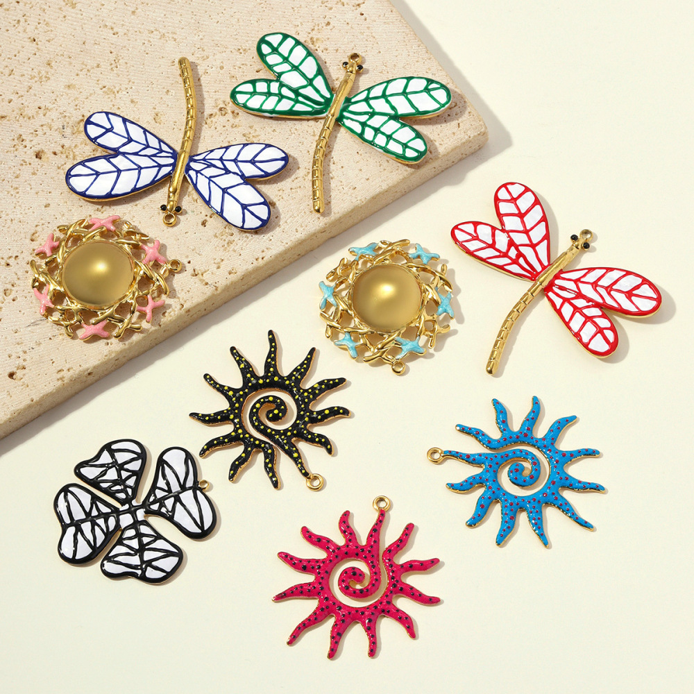 Pendentifs Pour Femmes De La Série Luxueuse, À Faire Soi-Même, En Acier Inoxydable, Étanches, Couleur Or, Motif Libellule Et Plante Soleil Image2
