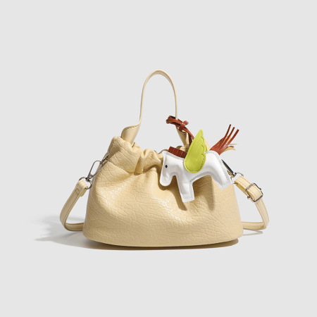 Sac seau minimaliste à motif animalier uni et froncé pour femme 2