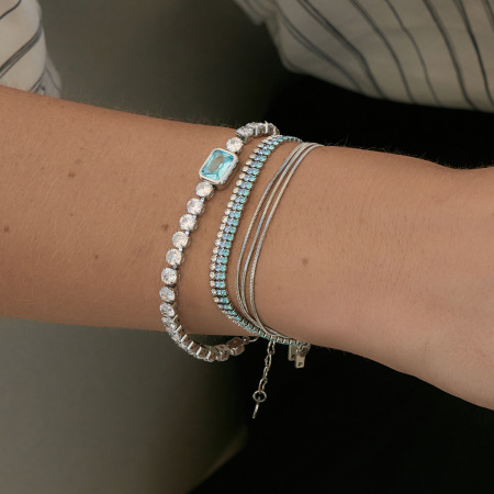 Bracelet chaîne simple en acier inoxydable étanche avec zircon pour femme 2